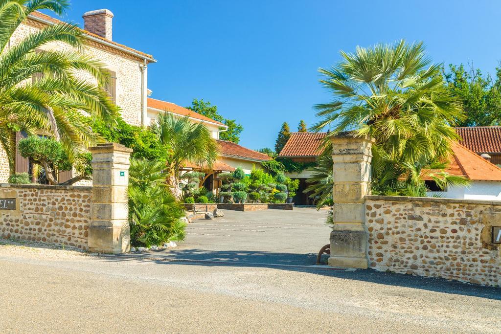 Hotel Minvielle - Residence Les Oliviers Segos Exterior photo